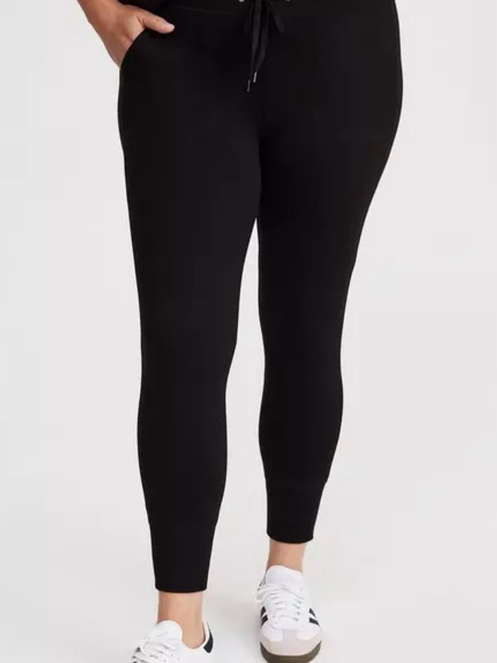 NWOT TORRID Black Drawstring Jogger Pants